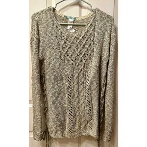 Light Gray Sweater NWT🖤